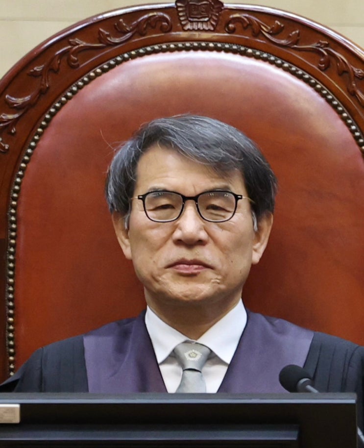 외유성 <b>해외출장</b>에 부부동반 혈세 낭비 논란이 된 <b>노태악</b> 전... 