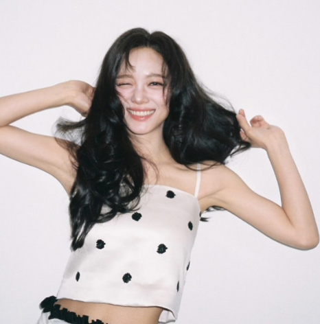 "아침에 딱 이것만".. 29세 김세정이 아이오아이 완전체 컴백 직전 숨겨온 몸매 관리법 드디어....