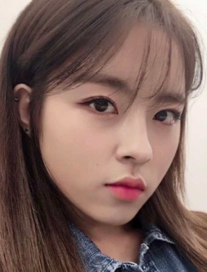 "잊혔을까 걱정도 됐어요.." 매니저 없이 지하철 타고 온 민도희, 카페 알바 1년의 진짜 이유