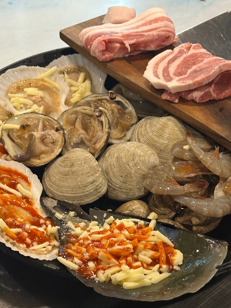 서울에서 바다향을 맡다. 조개폭식 연신내점