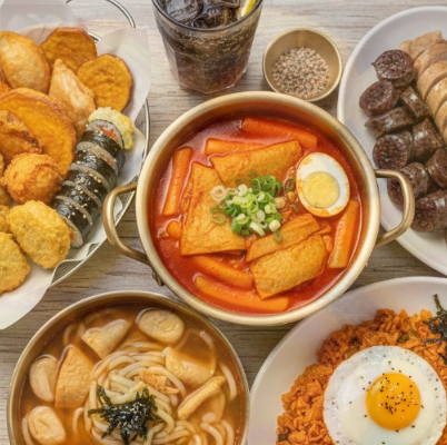 성수동에서 맛과 분위기 다 잡은 최고의 분식집!