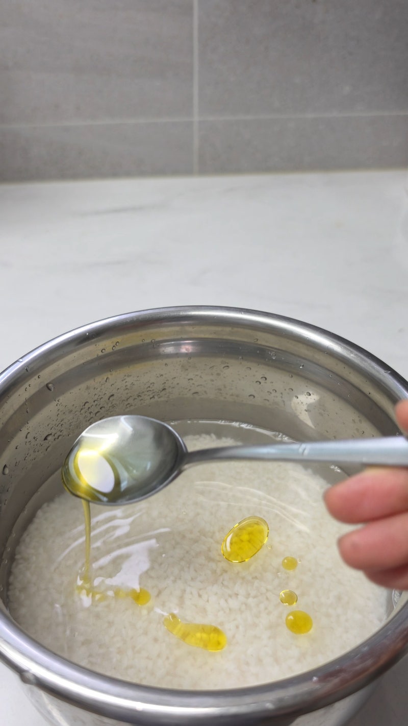 [살림노트] 밥 지을 때 올리브오일 넣으면 좋은 이유