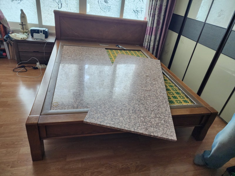 돌침대 폐기 고민 끝! 군산·완주 돌침대 수거 사례