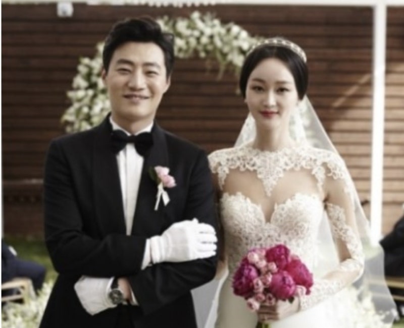 웅장함 그 자체! 모델 이혜정 ♥ 배우 이희준 부부의 감각적인 단독주택 집 공개 & 프로필 총....
