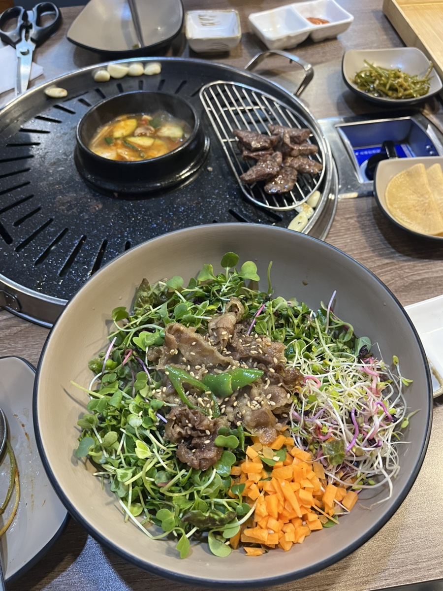 꽃담우정육식당 원주본점 사진 5