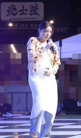 "좋은 소식 생기면 전할 것" 에일리, 축제 영상 확산되더니 뜻밖에 불거진 임신설 추측