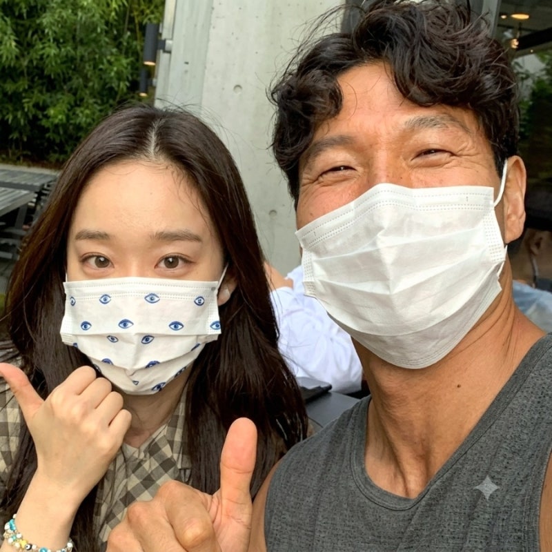 김종국 결혼식 예비신부 상대 이지윤 와이프 아내 직업 나이차 루머 여자친구 한번에 총정리