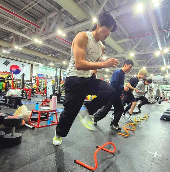 비보이윙 ( 김헌우, 진조크루 ), 2026년 9월 나고야 아시안게임 국가대표 브레이킹 비보이로 선....