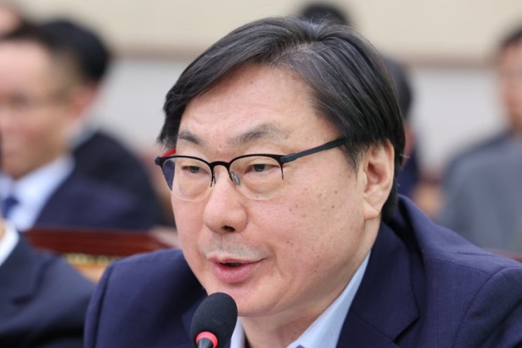 검찰, '술 파티 <b>위증</b> 혐의 등' <b>이화영</b>에 징역 2년·벌금형 구형