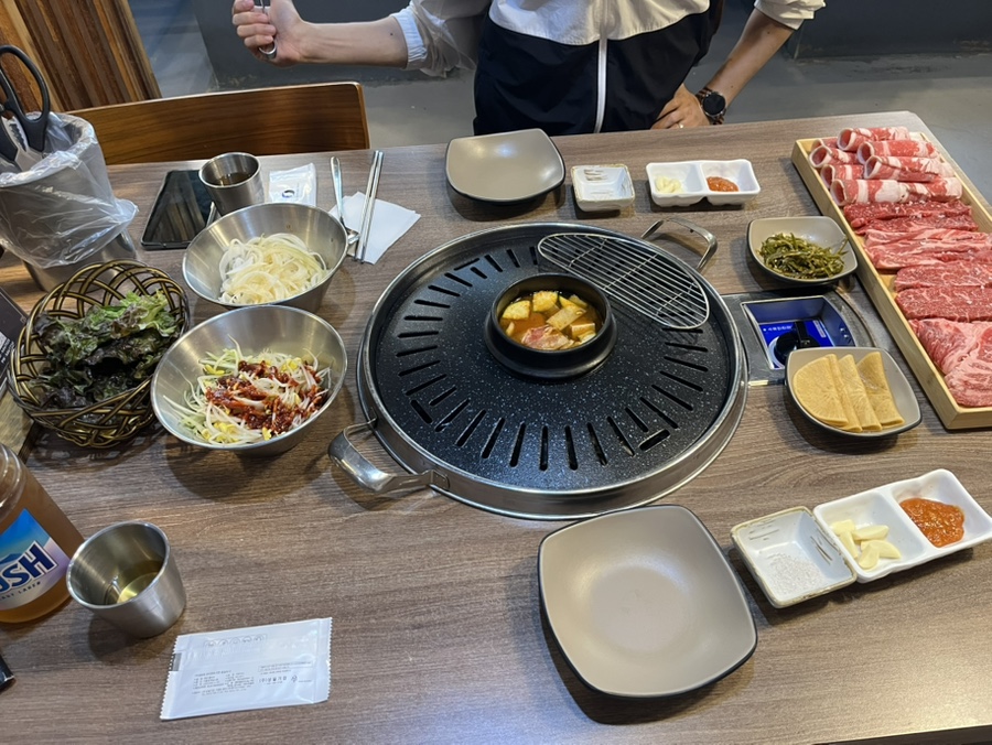 꽃담우정육식당 원주본점 사진 2