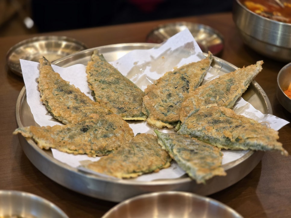 육전국밥 수원화서역점 사진 2
