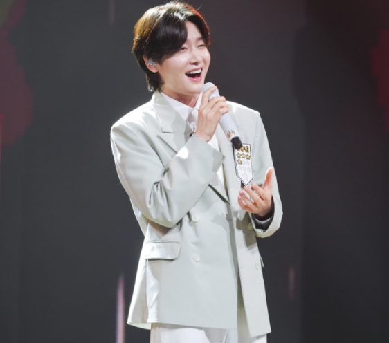 [<b>김용빈</b>, 남승민에게 ‘애인’ 추천] <b>김용빈</b> 무대에 박현진... 