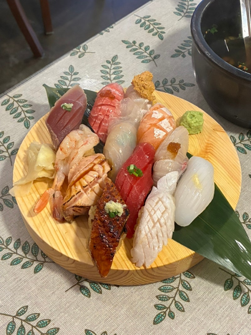 수원 매교역 세류동 초밥 맛집스시베리굿