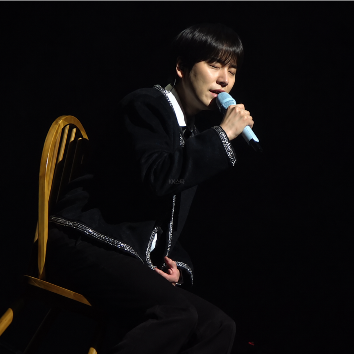 “목소리 잃을 뻔한 톱스타 가수” 규현, 의식불명 사고 뒤 아버지가 지켜낸 기적