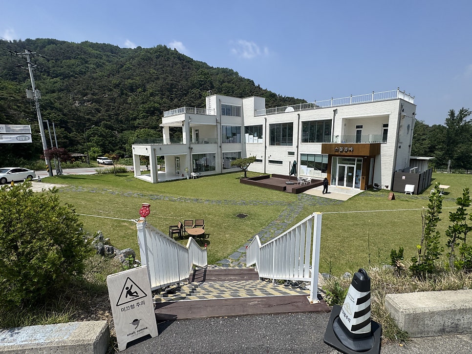 갤러리카페 스몰콤마 사진 2