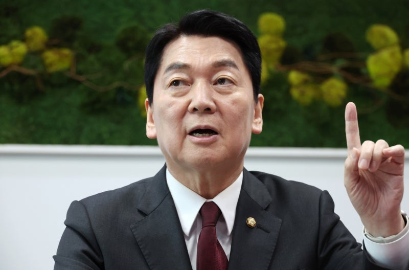 '기업가에서 정치인으로' 안철수 의원의 생애 및 정치 경력 정리