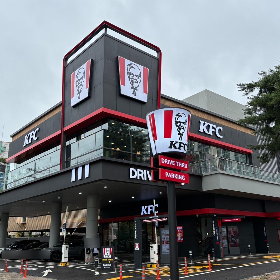 KFC 수원장안DT점 사진 2