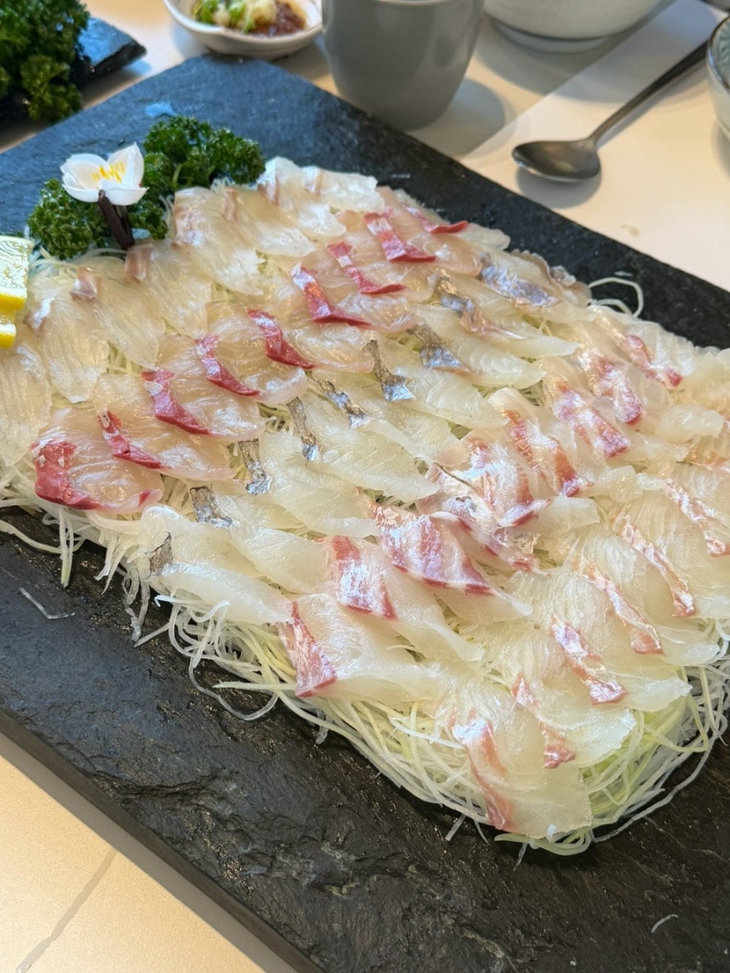 강릉, 해송 ; 안목해변 가성비 최고의 오션뷰 횟집