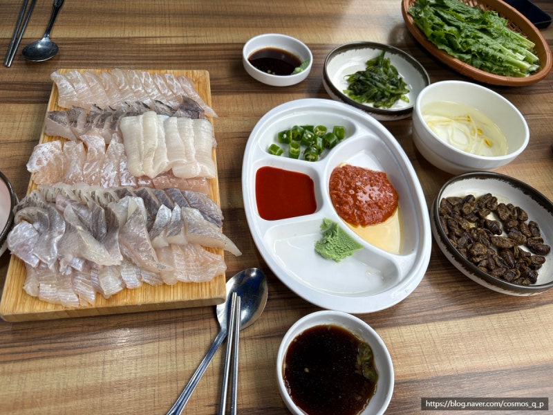[광주] 북구 말바우시장 가성비 횟집 추천 "득량만횟집" 소주 2000원!!