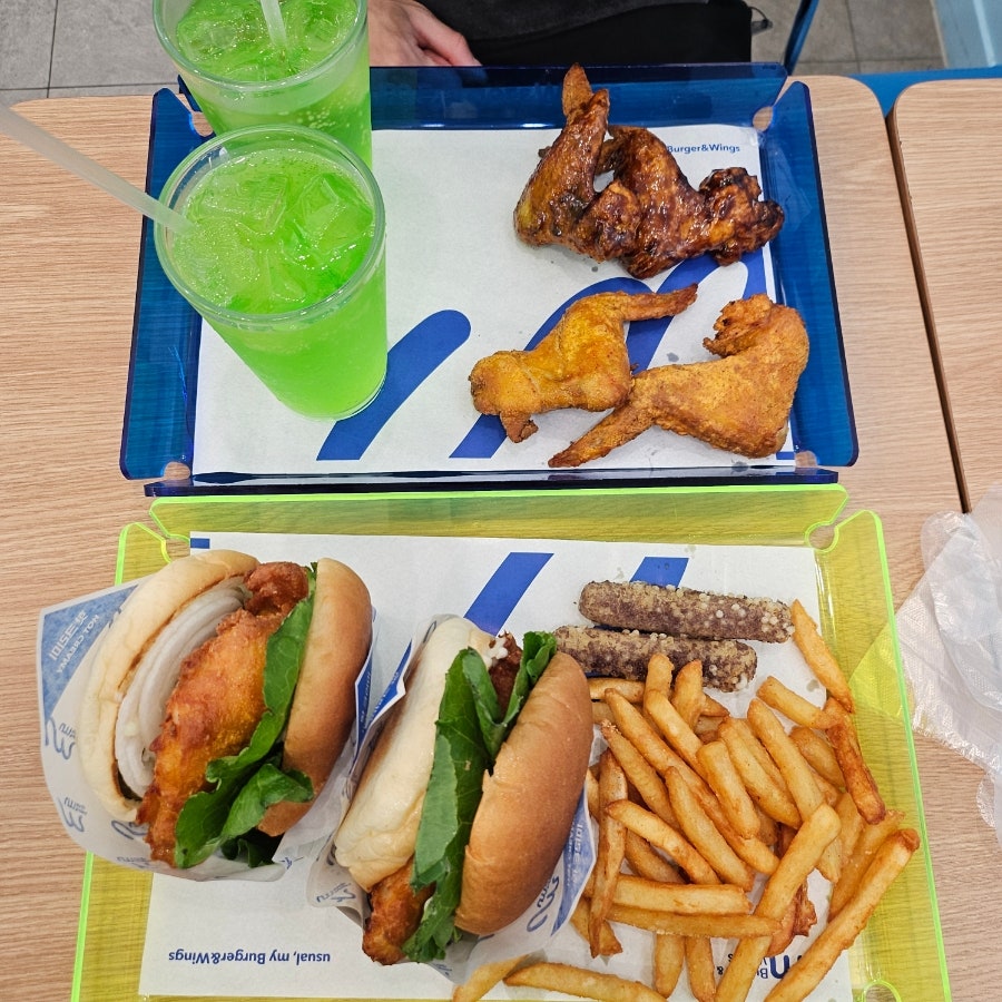 움버거앤윙스 대전도마점 사진 5