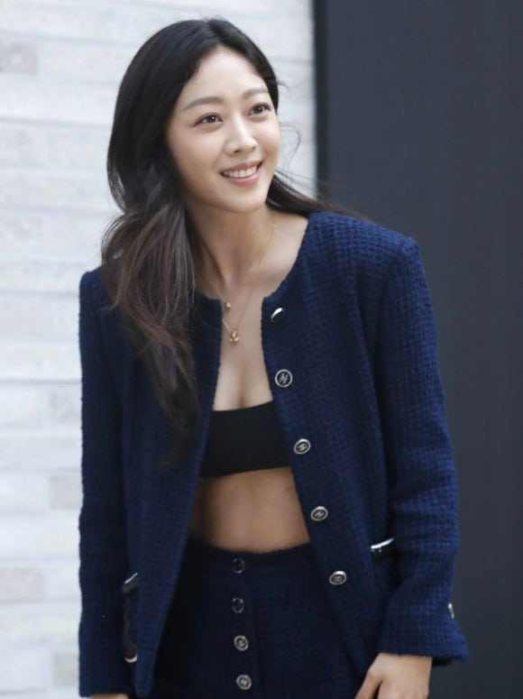 조보아 출산 후 첫 근황, 아들맘 된 뒤에도 변함없는 자기관리 비결