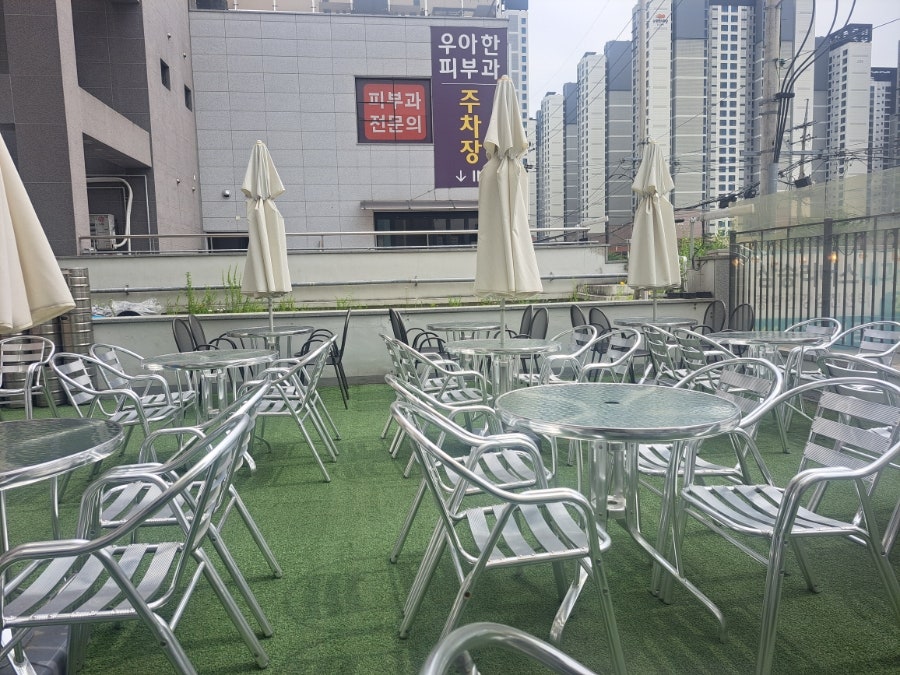 크라운호프 삼송역점 사진 6