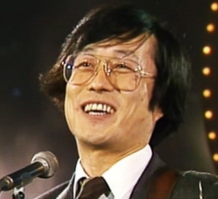 친동생을 잃고 무너진 줄 알았는데... 나이 70대에도 현역인 산울림 리더 김창완 근황