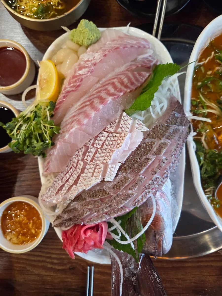 섬맛의공방 제주이야기 권선점 사진 3