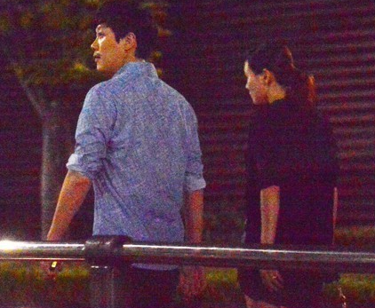“같이 있으면 너무 재밌다더니…” 5년 열애 끝 혼인신고 먼저 한 배우 커플