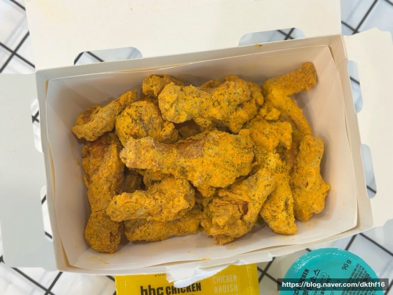 BHC 치킨 메뉴 뿌링클 가격 칼로리 1황 국민치킨 후기