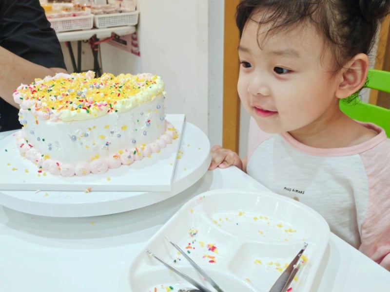 4살 아이랑 예약 없이 다녀온 대구 동성로 케이크 만들기 내가 만든 미케잌 내돈내산