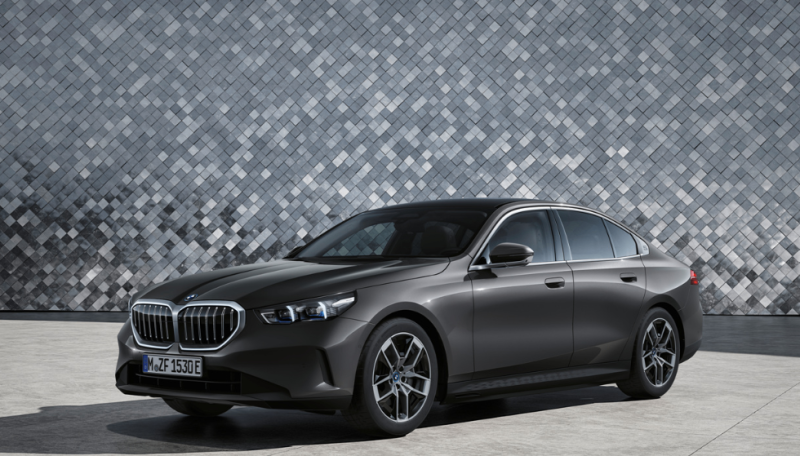 "어떤 색 골랐다가 중고차값 더 깎일까?" 2026 신형 BMW 5시리즈 색상 페이스리프트 가격표 연비....
