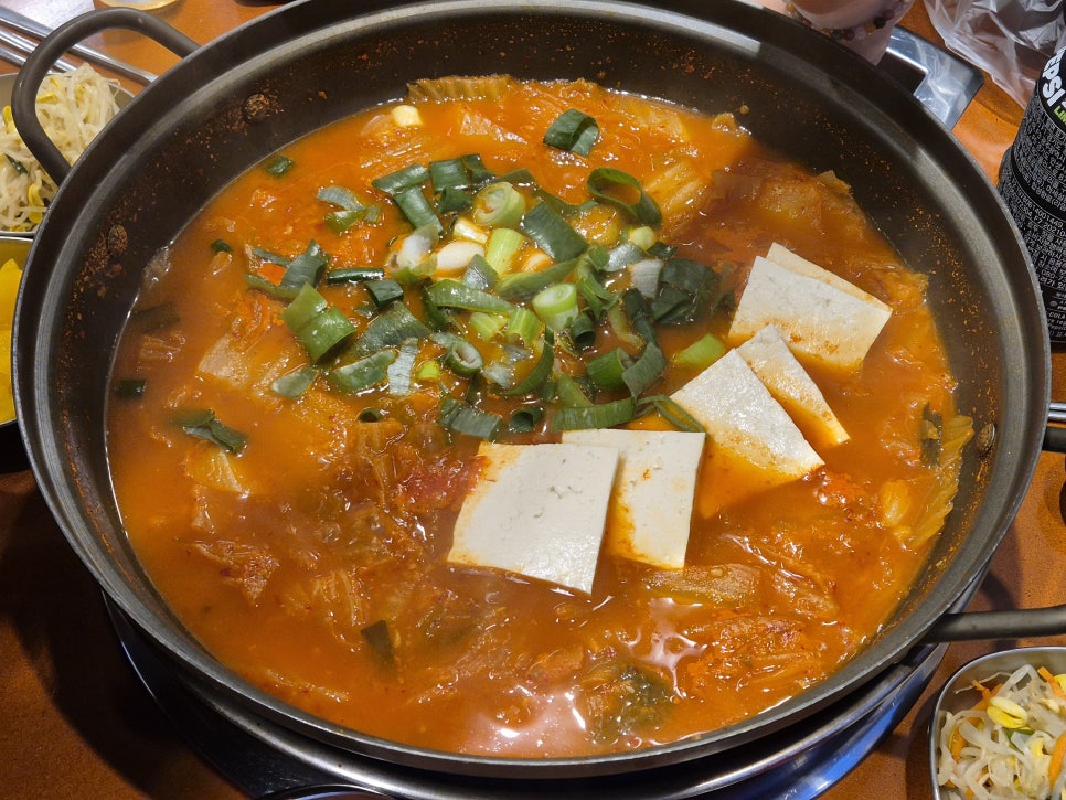 백채김치찌개 인천도화점 사진 5