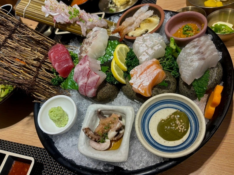 양산 물금 맛집 일식코스요리 “초밥정식당” 가족외식 룸식당 기념일데이트 추천, 사시미....