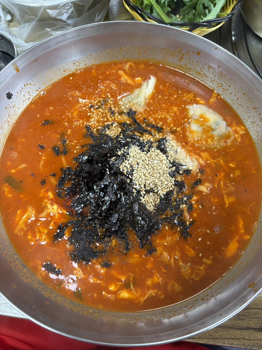 얼큰이칼국수 사진 4