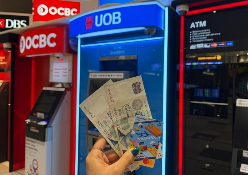 싱가포르 여행 | 창이공항 T4 ATM 위치 + 수수료 없이 출금 방법 (+그랩 타는 곳)