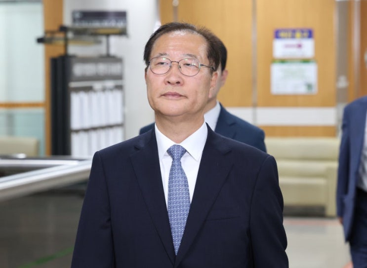'<b>내란 가담</b>' <b>박성재</b> 전 법무부장관, 1심서 징역 25년 선고... 