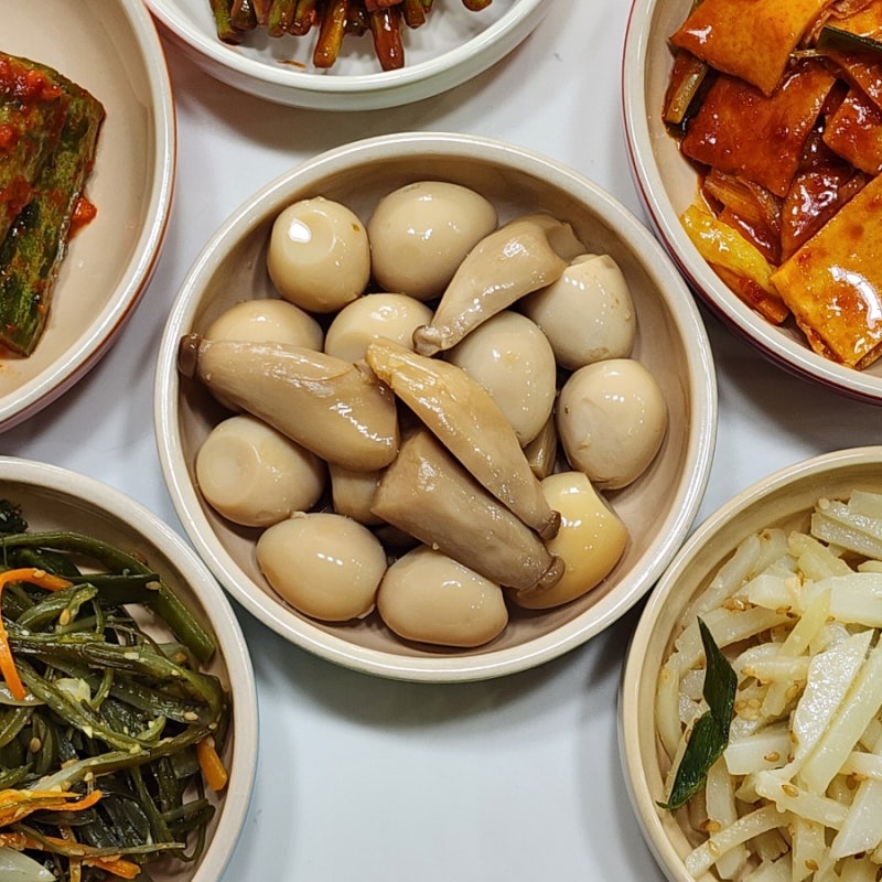 메추리알 장조림 레시피 메추리알버섯장조림 만들기