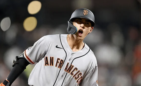 MLB 발칵 뒤집혔다! 이정후, 화이트삭스 초대형 트레이드설…미국 현지 '당장 데려와라'