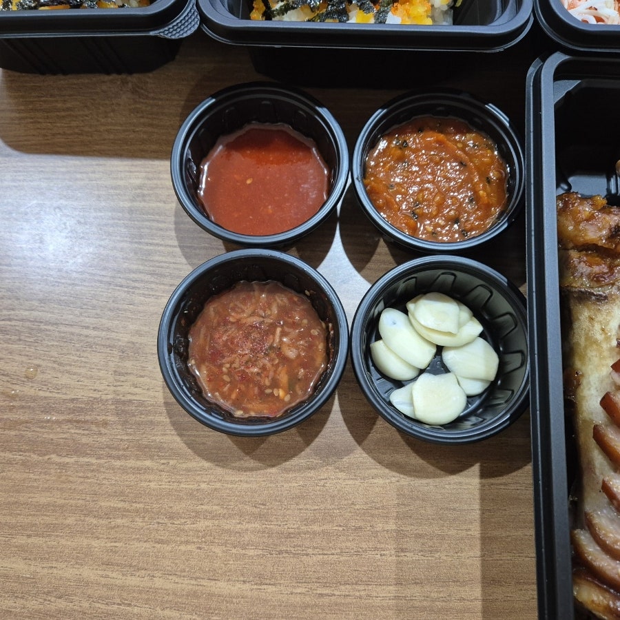 깐깐한족발 일곡점 사진 6
