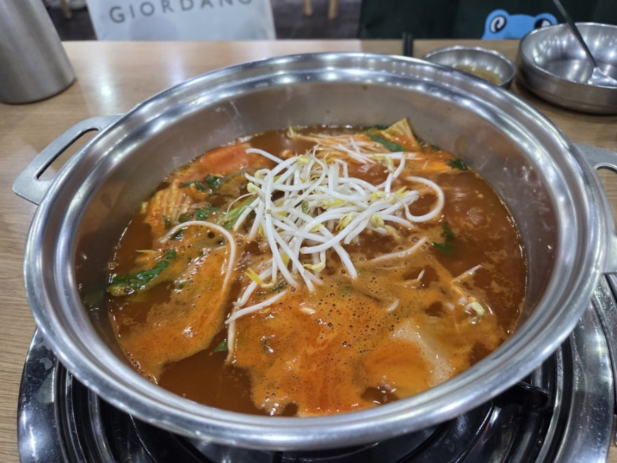 토담샤브샤브칼국수 산본본점 사진 5