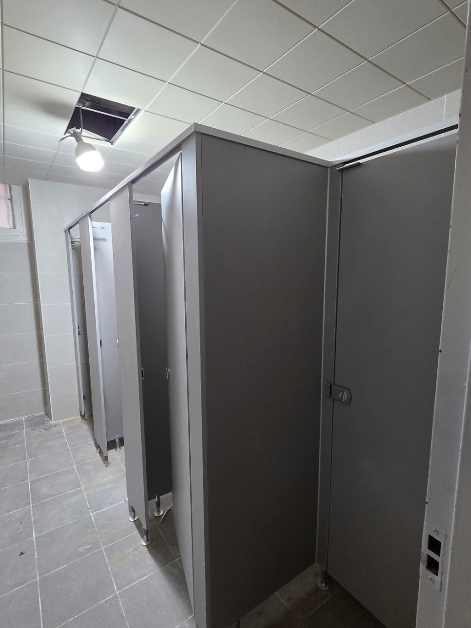 서울 화장실 칸막이 성북구 동우빌딩 지하1층~4층 큐비클 시공 사례