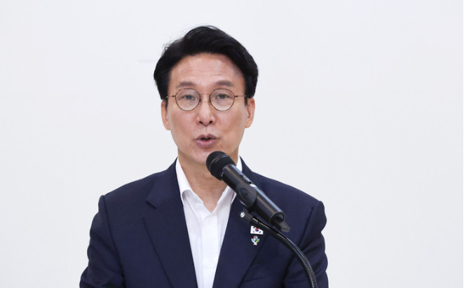 [긴급속보] 김민석 "이재명 <b>대통령 지지율 하락</b>, 민주당 책임감... 