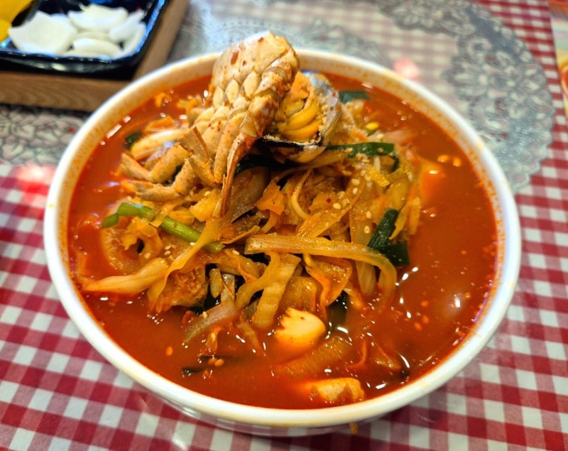 #195  일상 feat. 대구 달서구 용산동 짬뽕 맛집/맛에 놀라고 푸짐함에 놀란 불향 가득한 짬뽕 ....