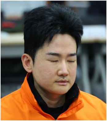 <b>개혁신당 정이한</b> 전 후보 논란 확산, 피습 의혹 넘어 학력·가족... 