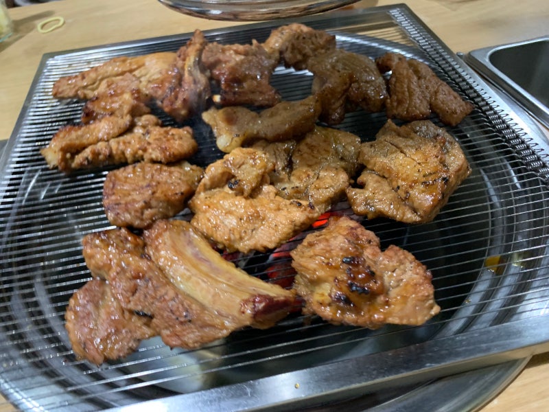 청주 율량동 맛집 정겨운수제숯불갈비 청주 1등 돼지갈비 전문점 후기