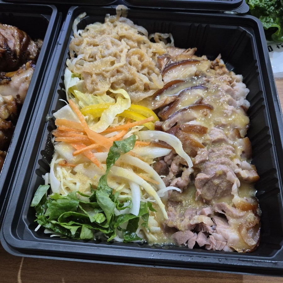 깐깐한족발 일곡점 사진 2