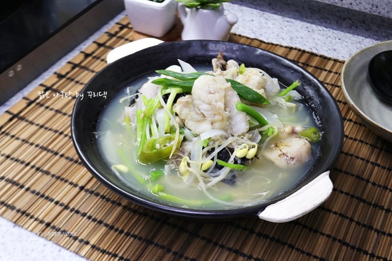 맑은 아구탕 끓이는법 칼칼 깔끔한 냉동 아귀탕 레시피