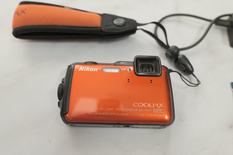 니콘 COOLPIX AW120 "물속에서도 찍고 산에서도 찍는 진짜 아웃도어 카메라" 니콘 방수 디카