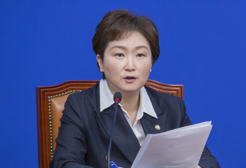 '당적만 7번 변경' 이언주 생애 및 정치 경력, 사법고시부터 3선 국회의원까지